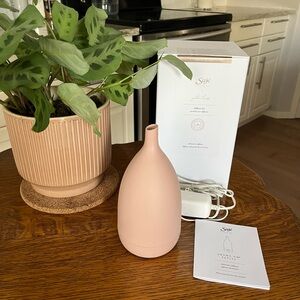 Retired Jillian Harris Saje Collaboration Soft Pink Aroma Diffuser